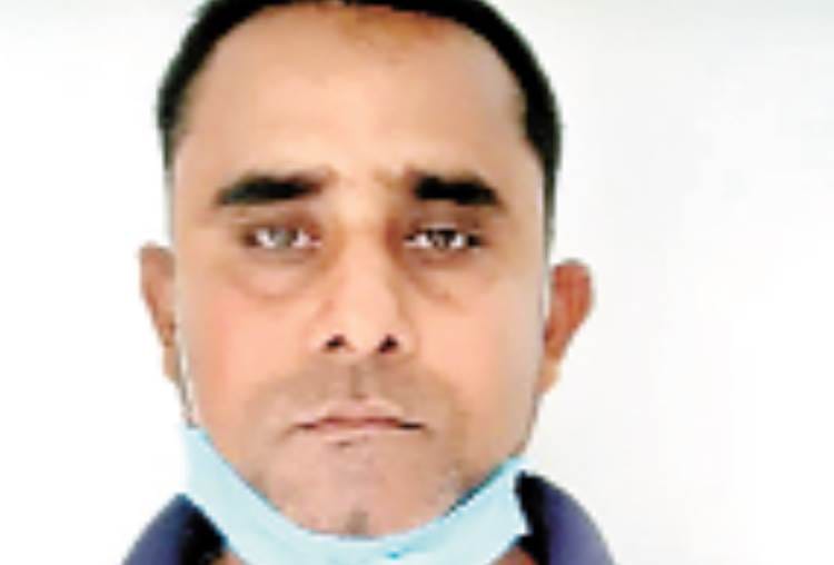 UP STF arrested fraudster who cheats in the name of officers, ministers and contractors