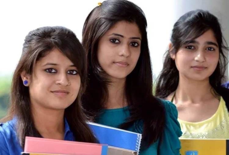 more than two lakh students will be promoted without examination