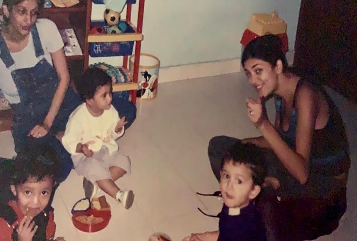 Sushmita Sen Share Throwback Photo With Daughter Renee Says I am the one whos been mothered all along