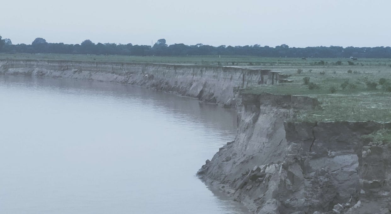 River Saryu's havoc continues, taken eight acres of farmland in 40 hours