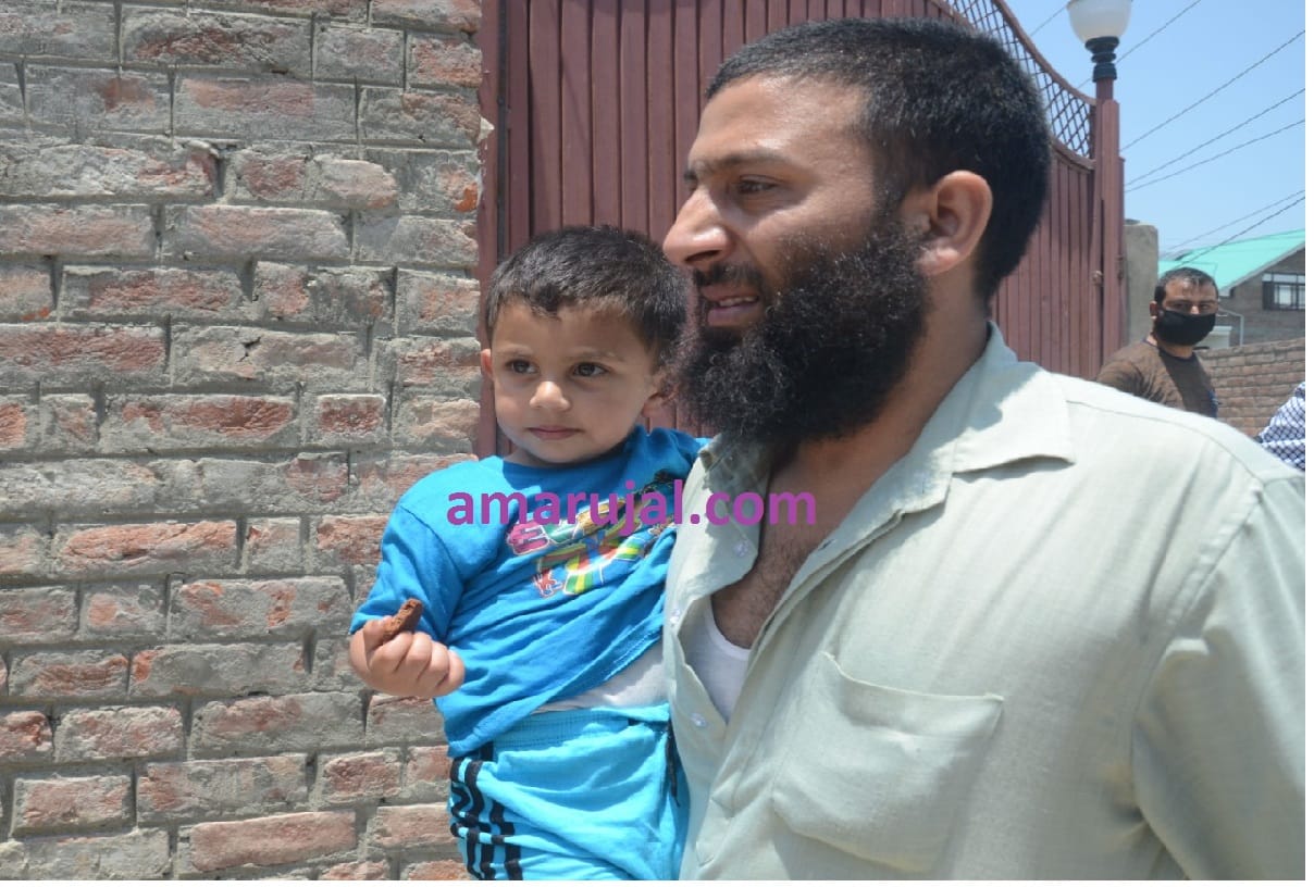 sopore terror attack, jawan saved three years old child life, story of jawan when he saved life