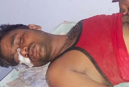 firing in mutual rivalry, Two people injured in chitrakoot
