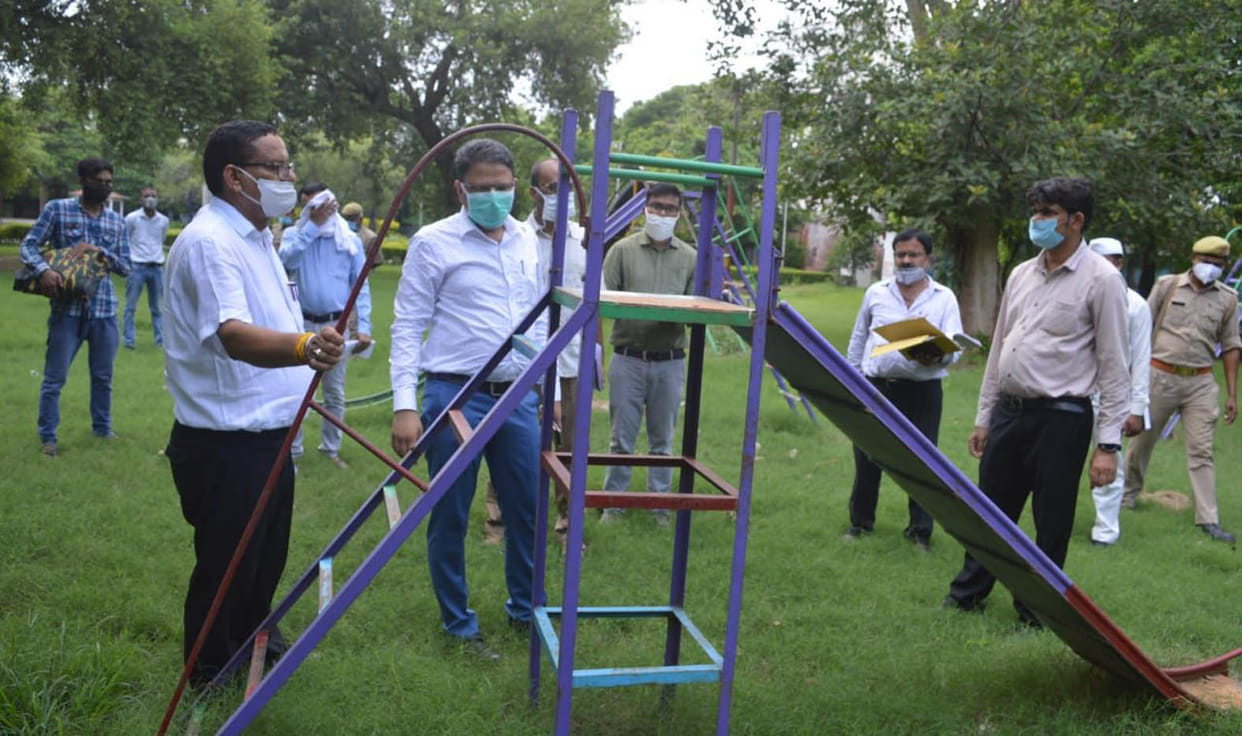 Payment of beautification works of three parks stopped