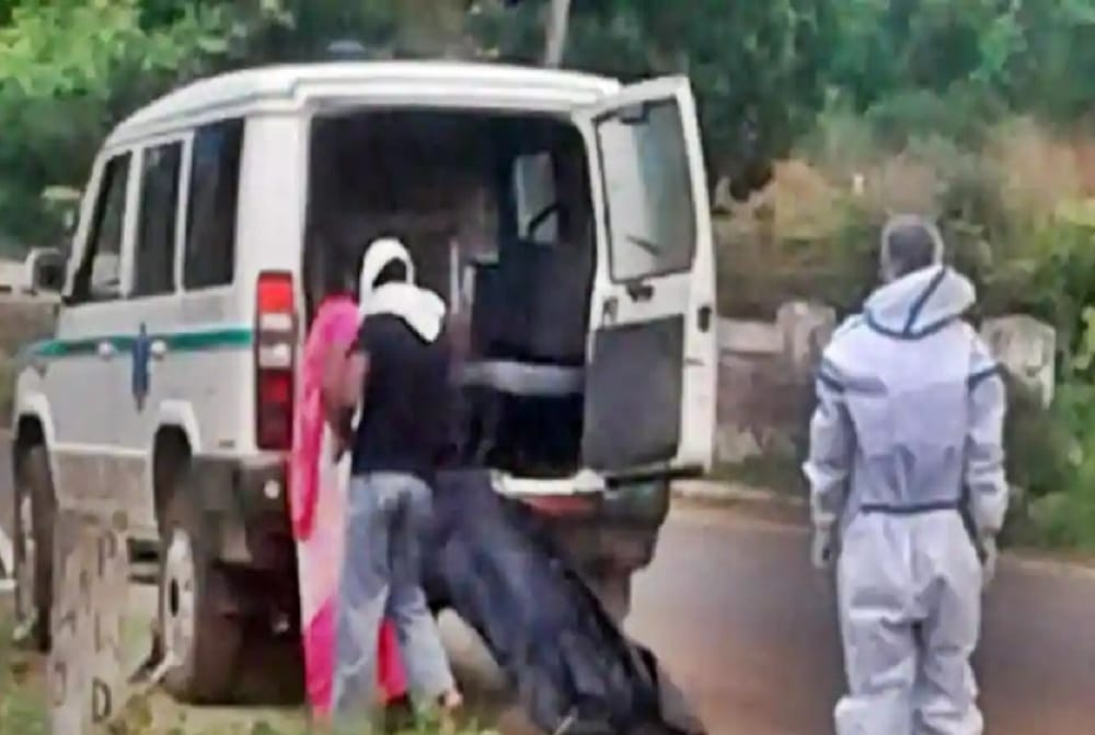 Denied cremation over Covid-19 scare, siblings in Odisha bury mans body
