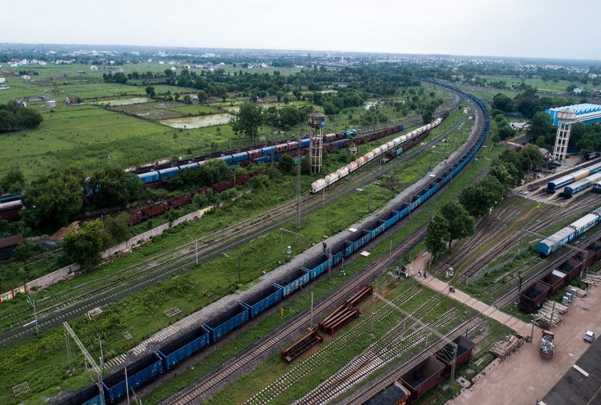 after Super Anaconda freight train Railways run 2.8 km Sheshnag freight train