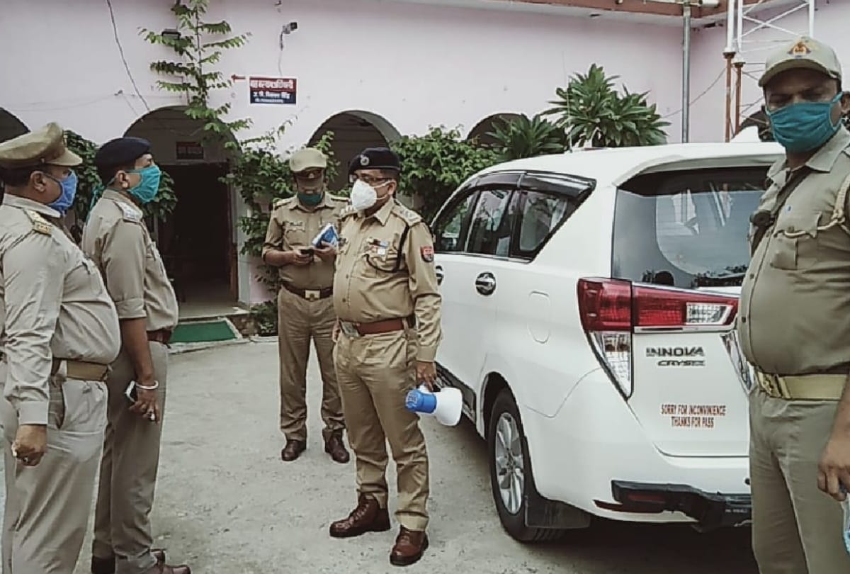 Gorakhpur Unlock 2.0 guidelines: officers campaign will check social distancing, shop rosters and other protocols