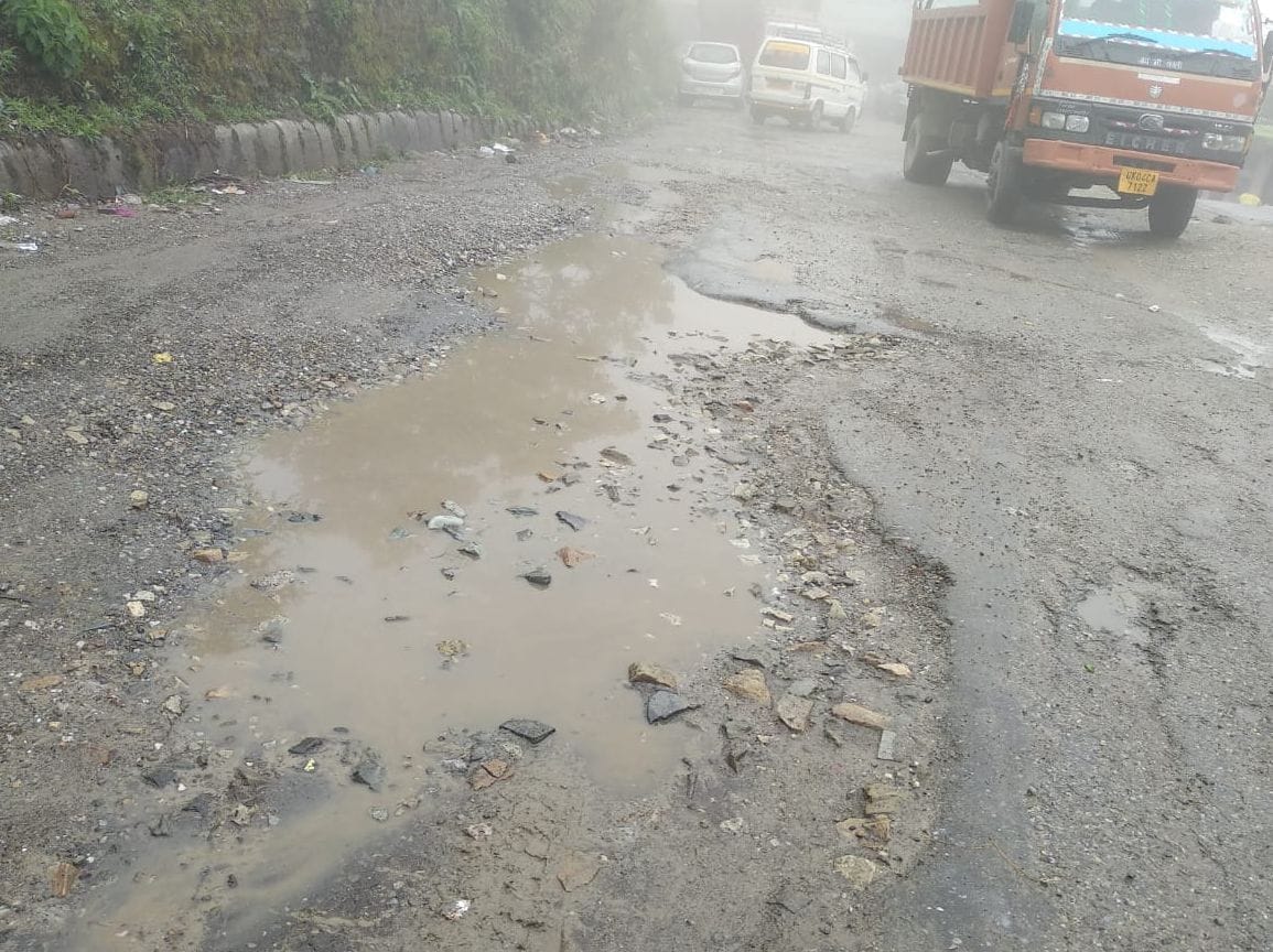 bad Road in ranikhet