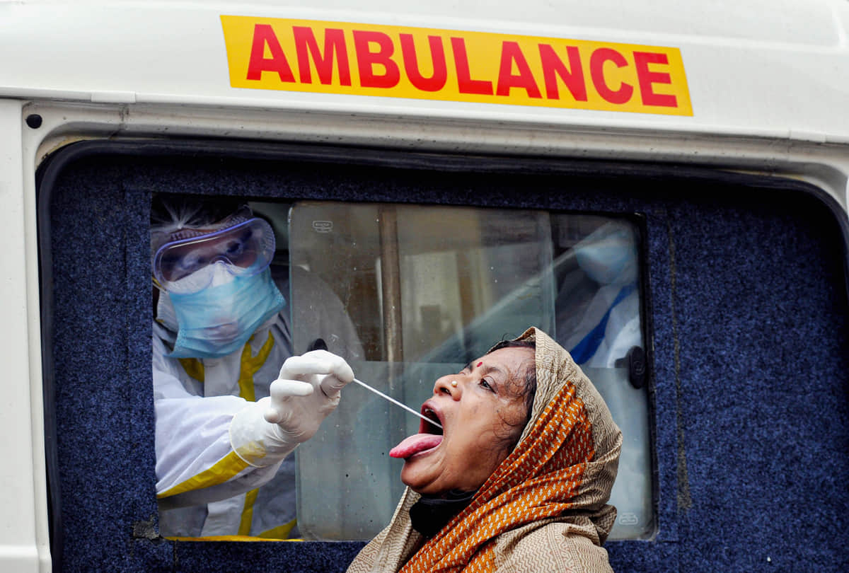 Doctors in Gorakhpur saving lives of serious corona patients from prone ventilation