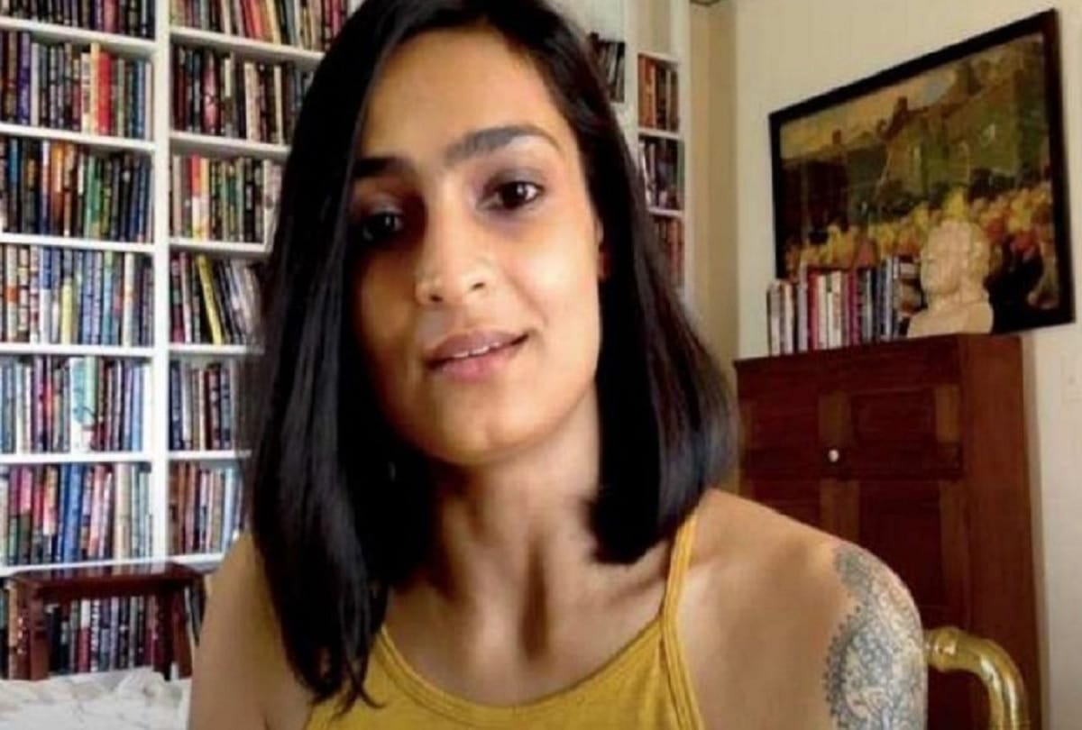 Indias Kritika Pandey received Commonwealth-20 short story award