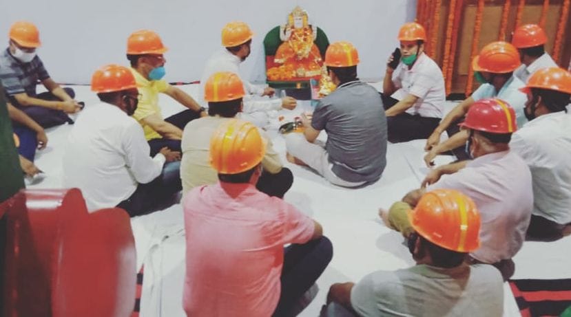 Installed the idol of Lord Vishwakarma