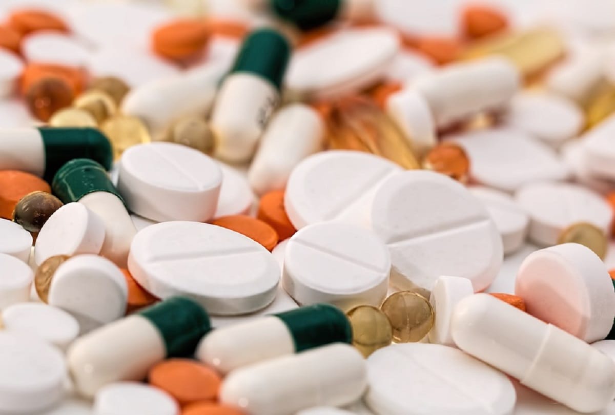 Coronavirus medicine side effects of ayush 64 free distribution center in delhi
