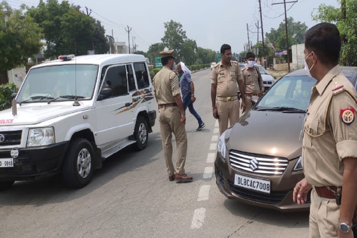Amar Ujala Special Report: the traffic police has issued challans worth 52 lakh in two months in Meerut