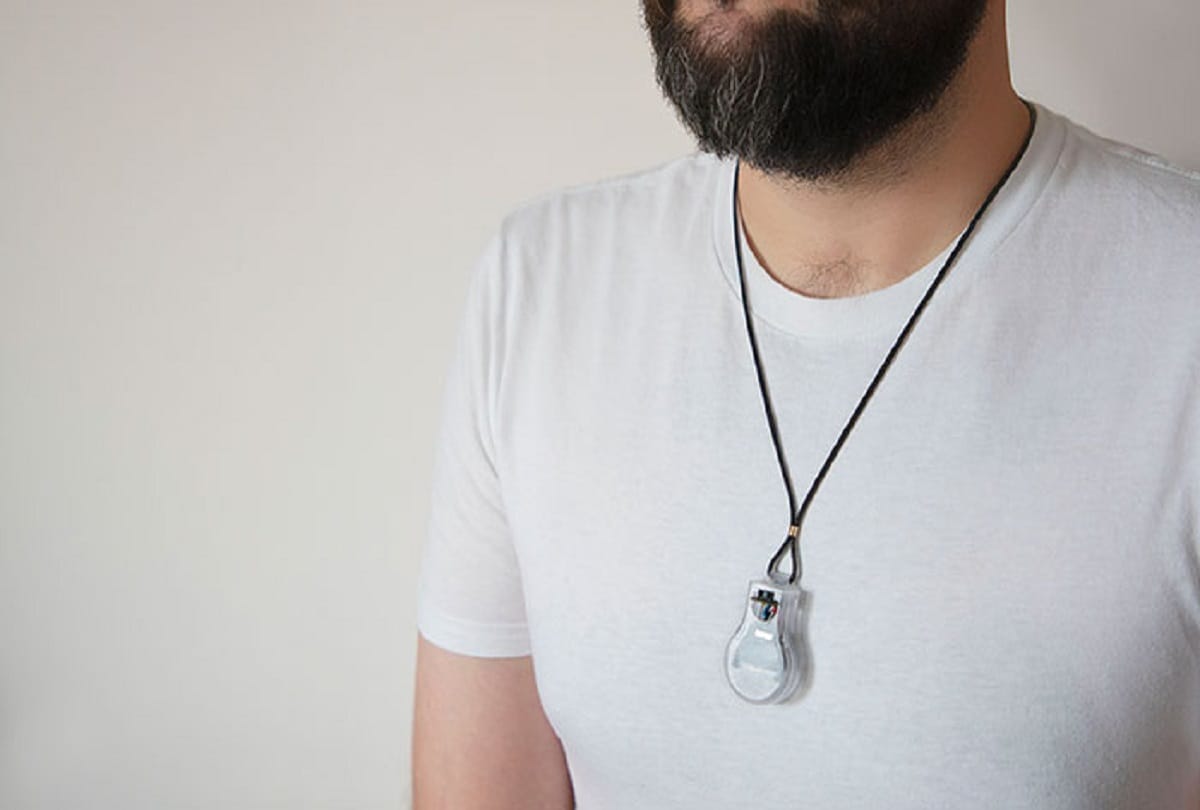 Corona Virus NASA develops a pulse pendant that reminds you not to touch your face