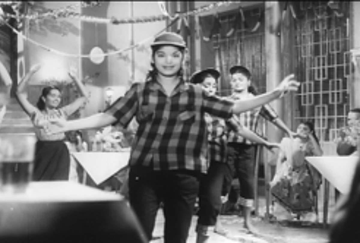 Saroj Khan Death unseen photos with madhuri dixit sridevi to shah rukh khan