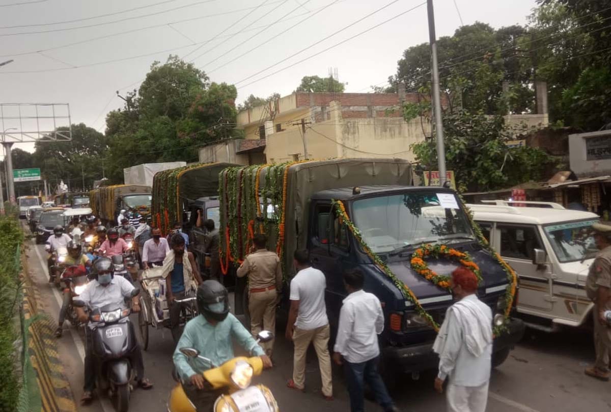 kanpur encounter: eight policeman killed, Guard of honour will be given in police line