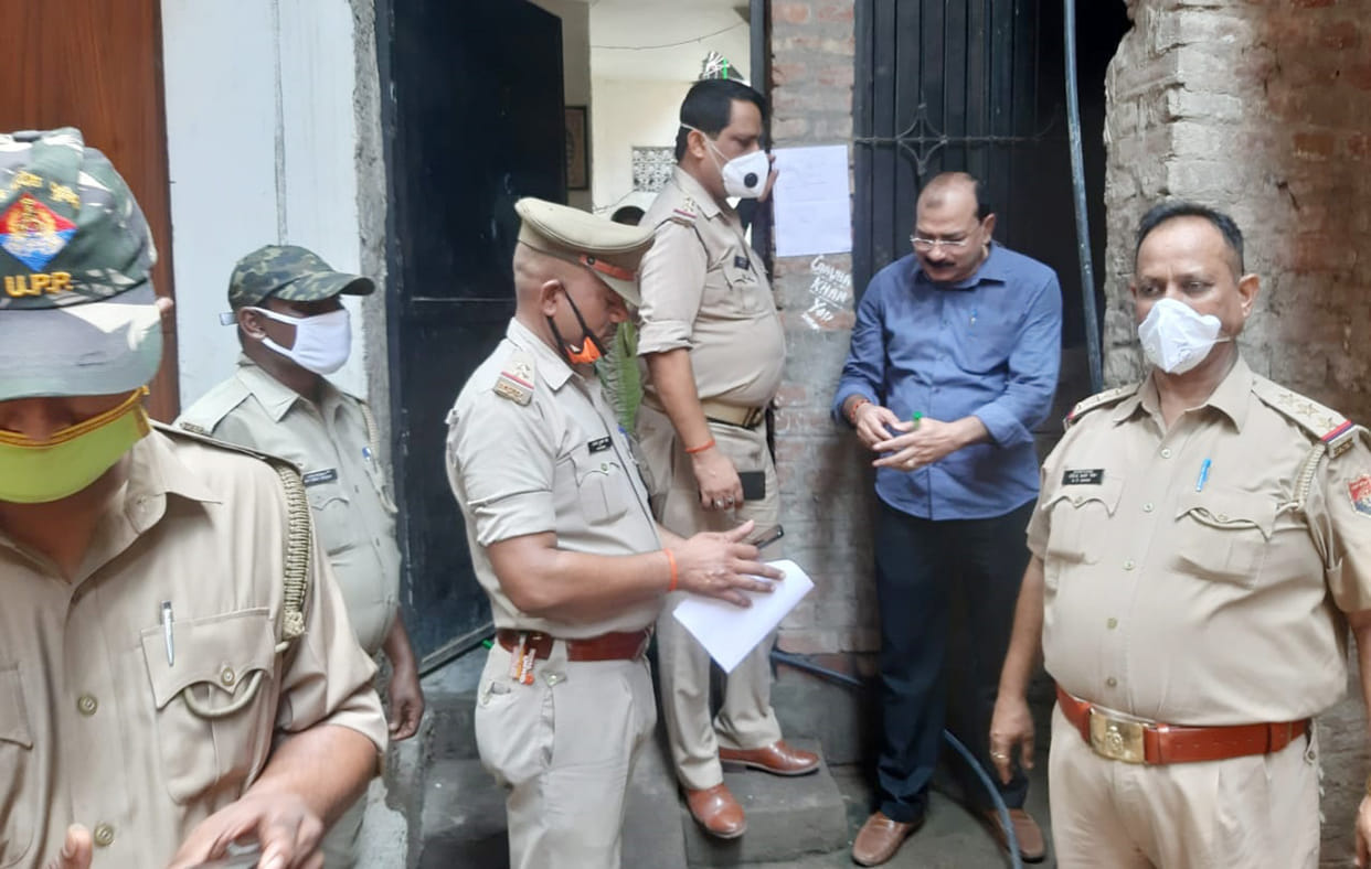 Notice attached for attachment of accused's house
