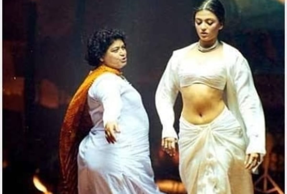 madhuri dixit to sara ali khan bollywood actresses learn dancing steps from saroj khan see journey in photos
