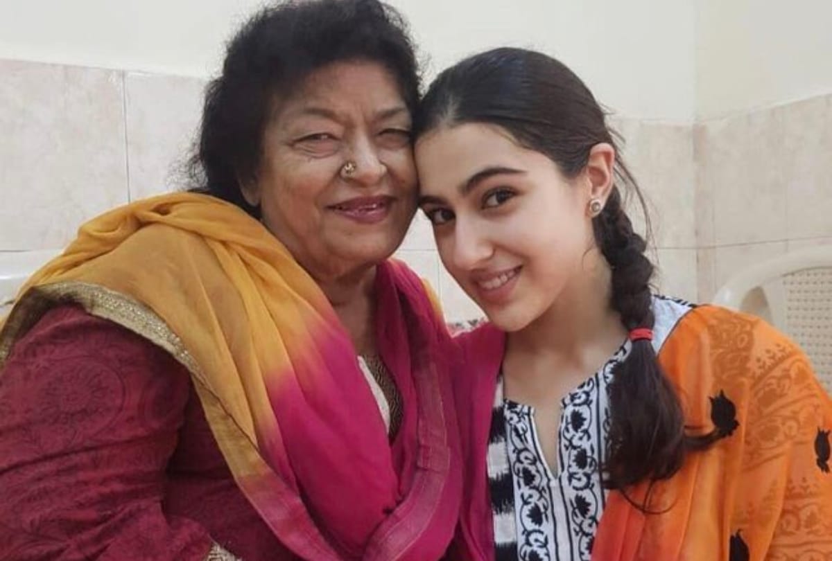 madhuri dixit to sara ali khan bollywood actresses learn dancing steps from saroj khan see journey in photos