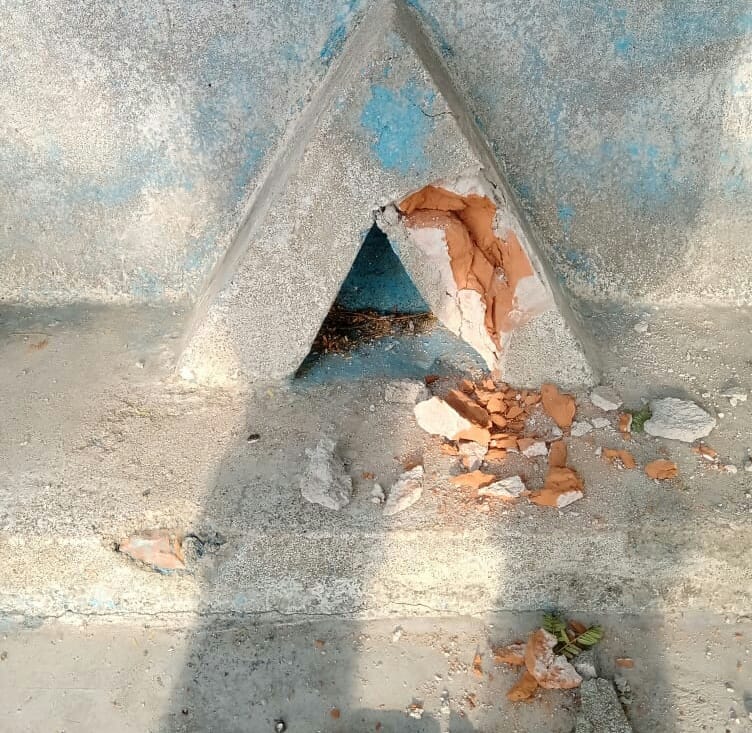 Statue and platform damaged, force deployed to see tension