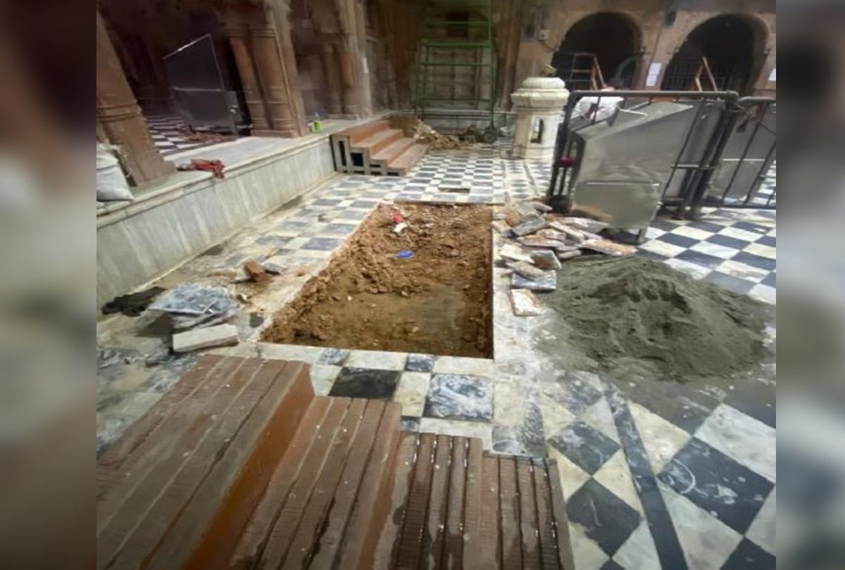 Banke Bihari Mandir Floor Sunken Repair Started Vrindavan