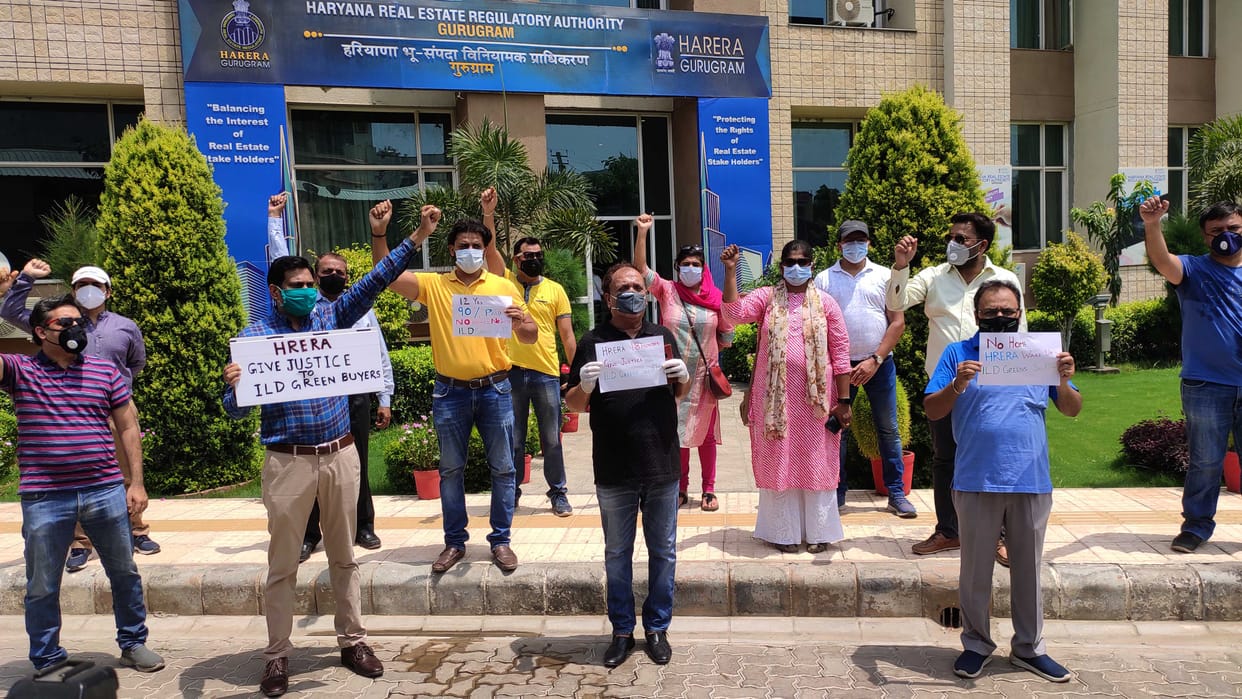 after 8 years, getting not house, protest of hrera gurugram