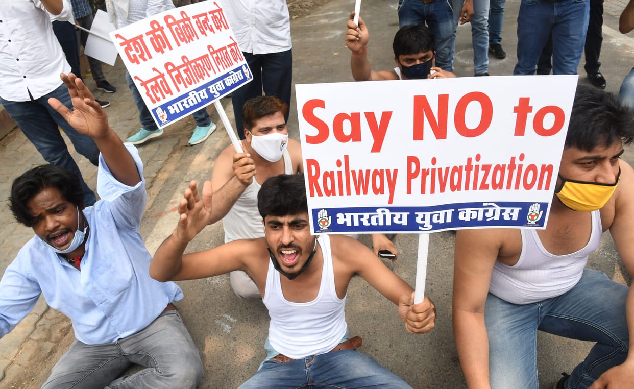 youth congress protest against railway privatization