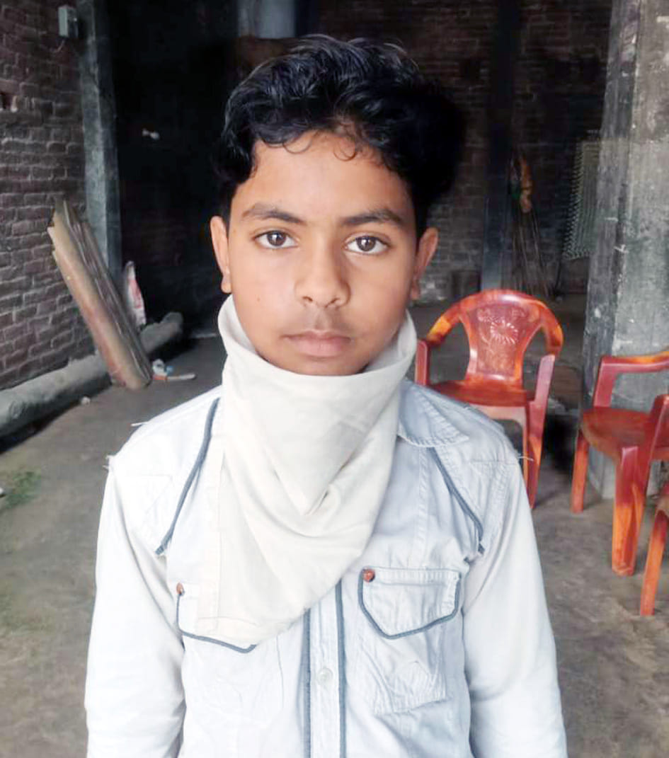 Car rider drove the teenager unconscious by smelling intoxication