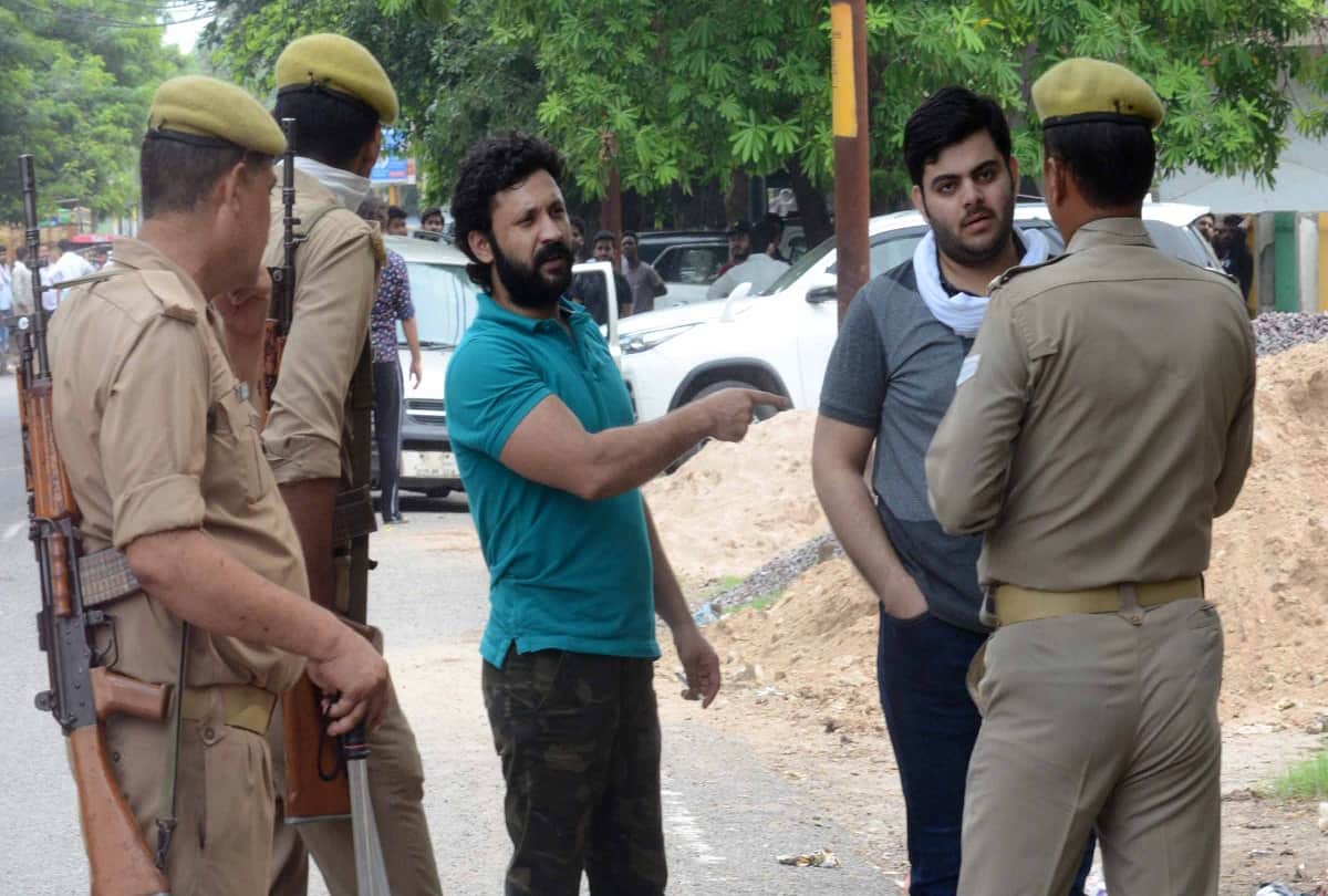 Mumbai and Haryana, Ashraf's hideout, used to be in-laws in Kaushambi