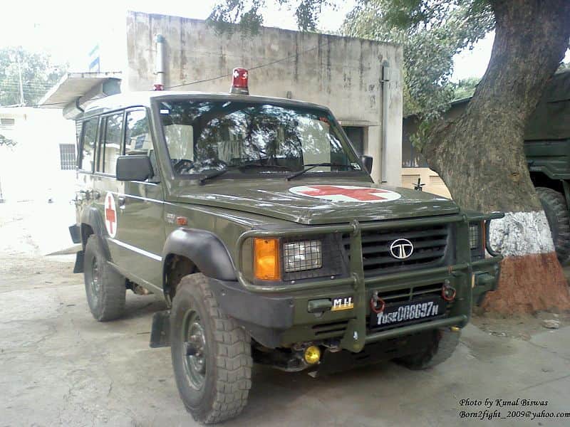 PM Narendra Modi in Ladakh, accompanied by CDS Bipin Rawat and Army chief mm naravane, But this convoy also included 6 dangerous cars, which have been supporting the Indian Army for years