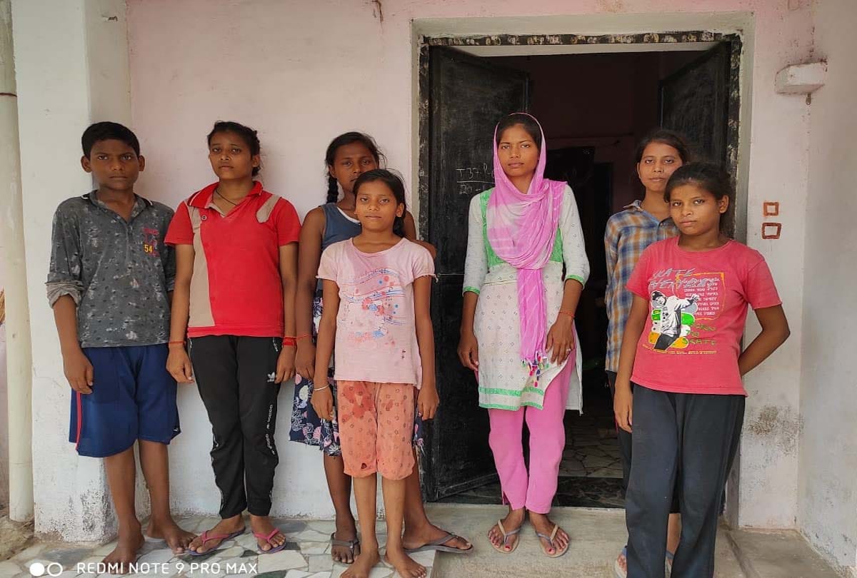 Kanpur Police Encounter News: kanpur encounter news in hindi, villagers left the village after police increasing grip on vikas dubey accused of kanpur encounter case