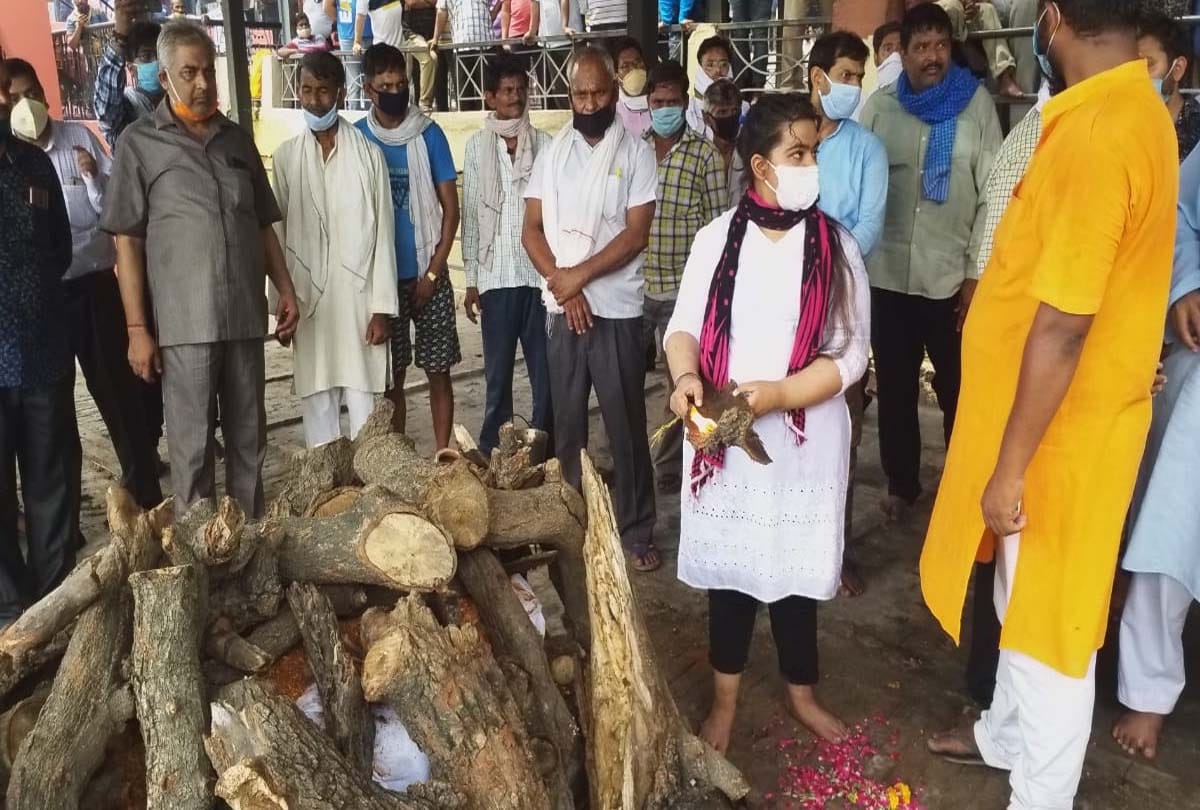 Kanpur Police Encounter News: Daughter gave fire to CO who was killed in an encounter