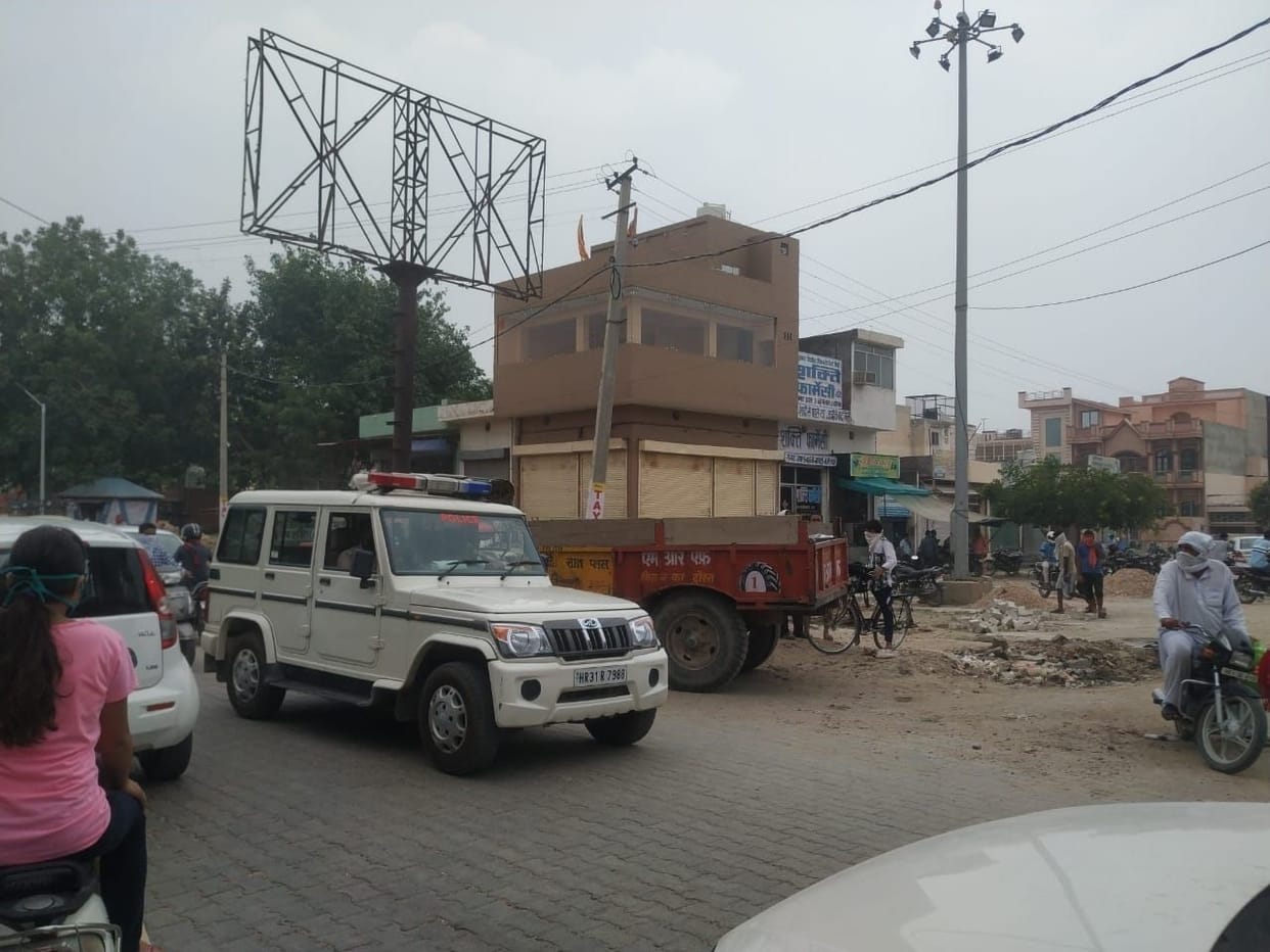 drunk wine, beat the restorent owner, police, jind