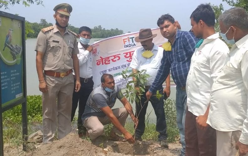 Plantation in villages along the Ganges
