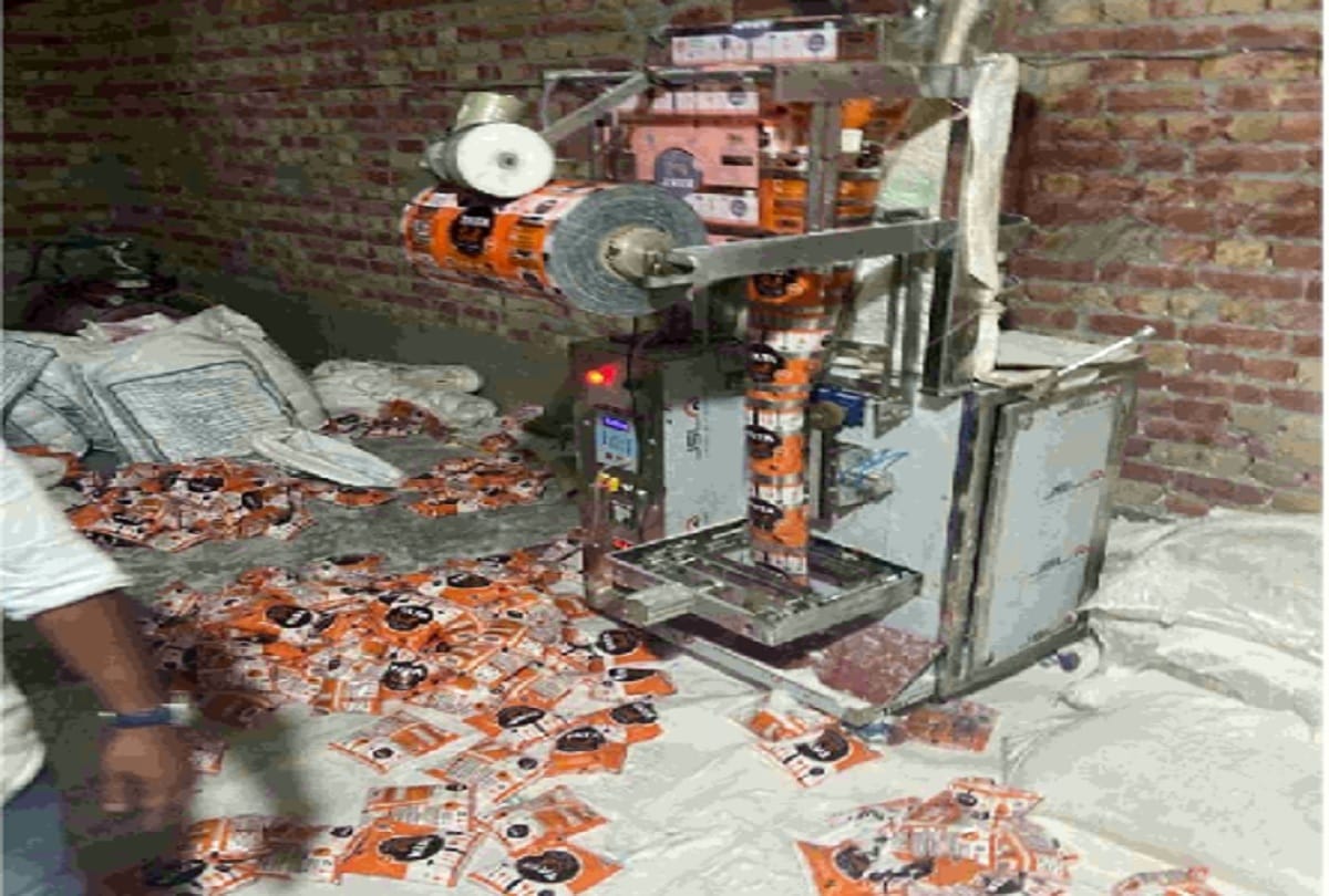 Duplicate salt making factory exposed in Delhi crime news