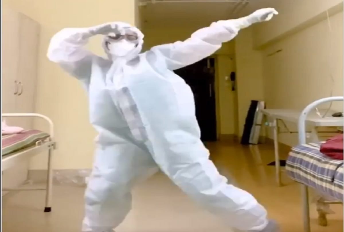mumbai doctor dancing in ppe kit and spread positivity video goes viral varun dhawan also like it