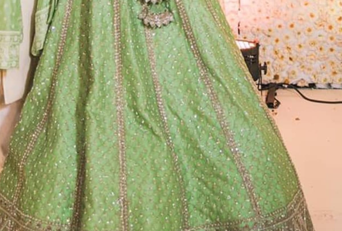Fashion Tips How to Wear Saree Like Lehenga Follow These Draping Dress Tips in Hindi