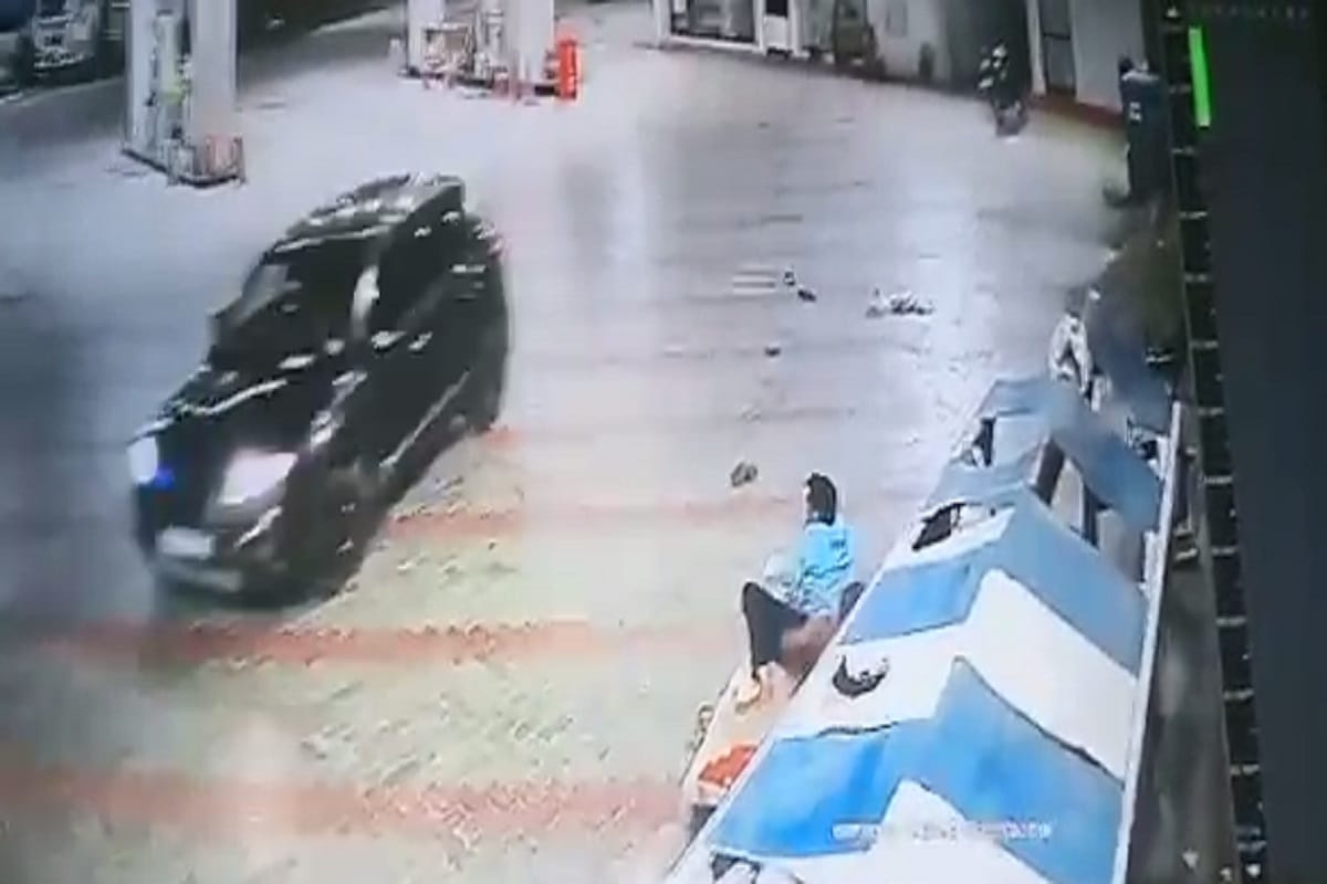 The retired colonel's son have tried to crush staff with the car at a petrol pump in Meerut