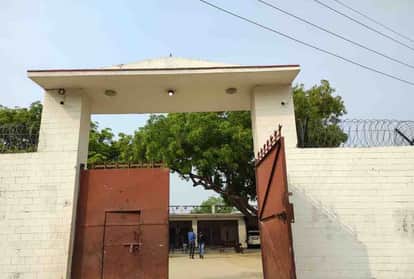 विकास दुबे का घर