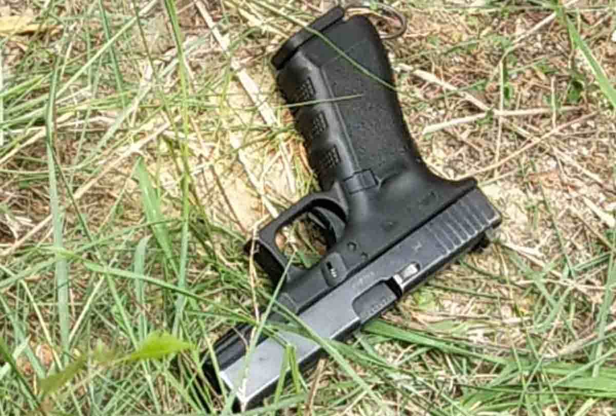 kanpur encounter: miscreants brutally murderd police officer and Cut of there legs