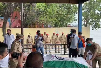 Eight policemen martyred in Kanpur, today will be cremated