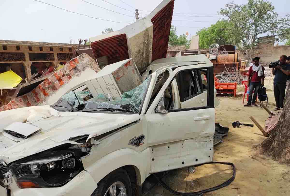 Kanpur encounter: House of gangster Vikas Dubey demolished by district administration