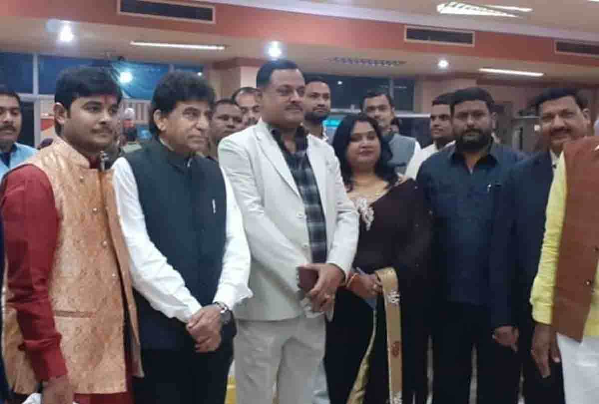 In the BJP government, Vikas had killed state minister six bullets inside the police station