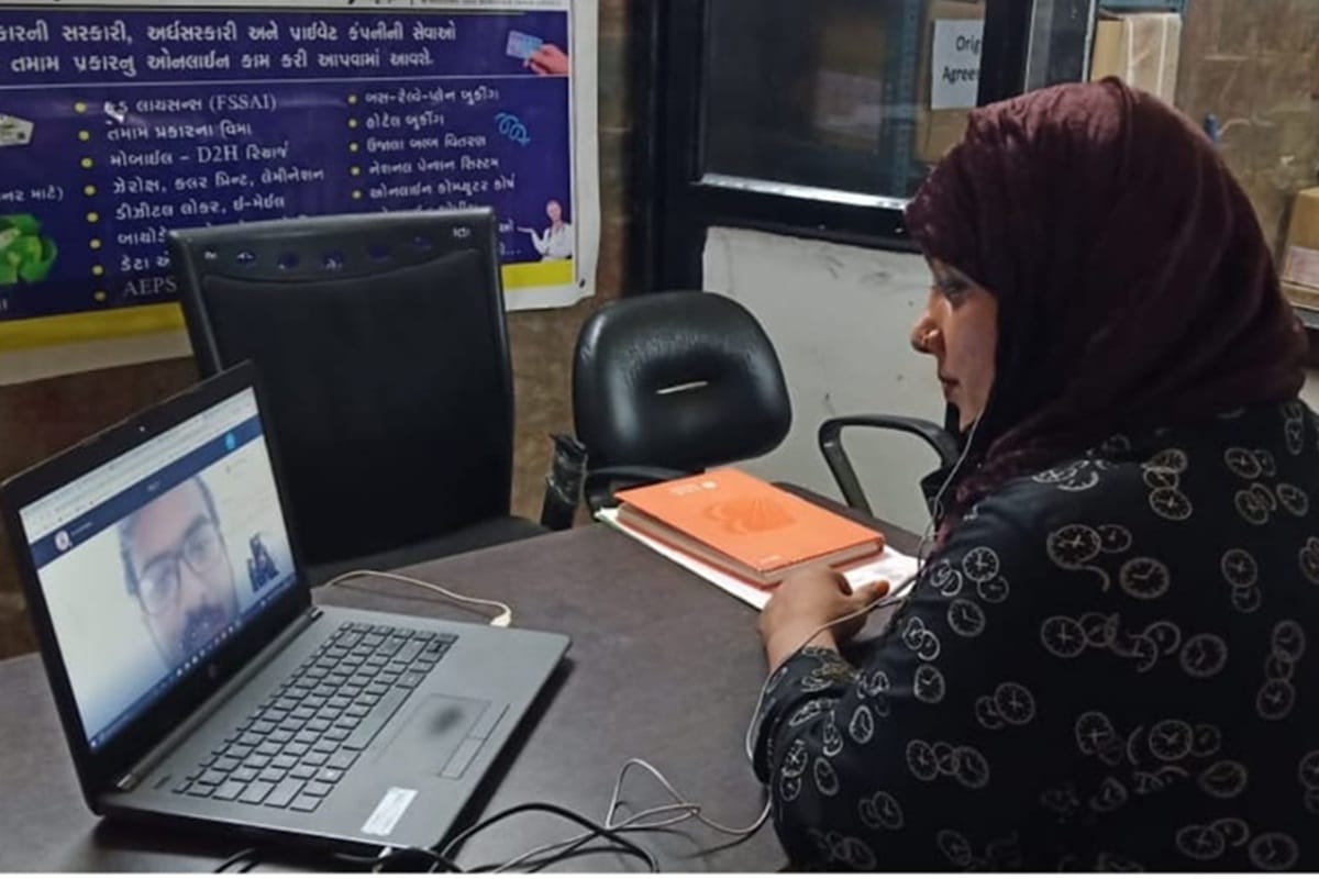 Zoya Khan first transgender operator of Common Service Centre Ravi shankar tweet about her
