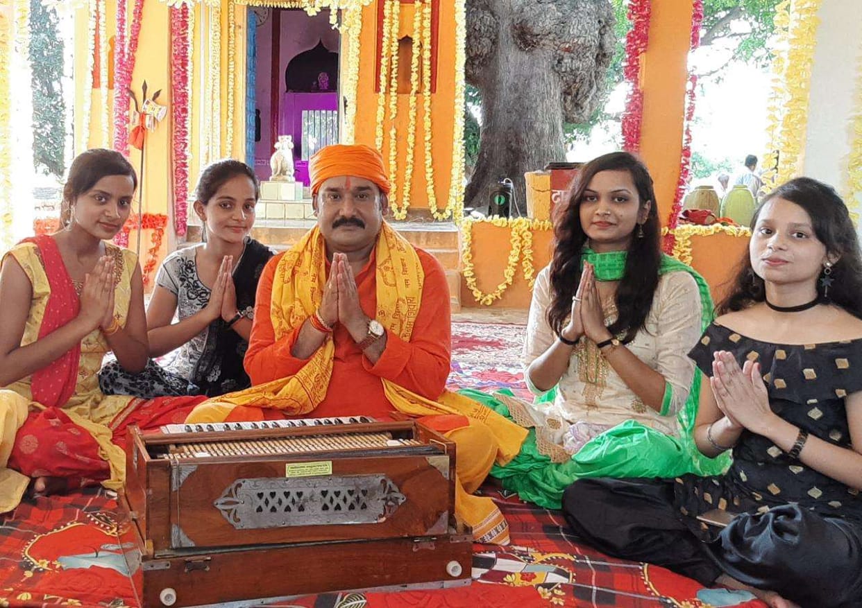 Shooting of Jai Bhola Bhandari album song at Budhwa Mahadev Temple