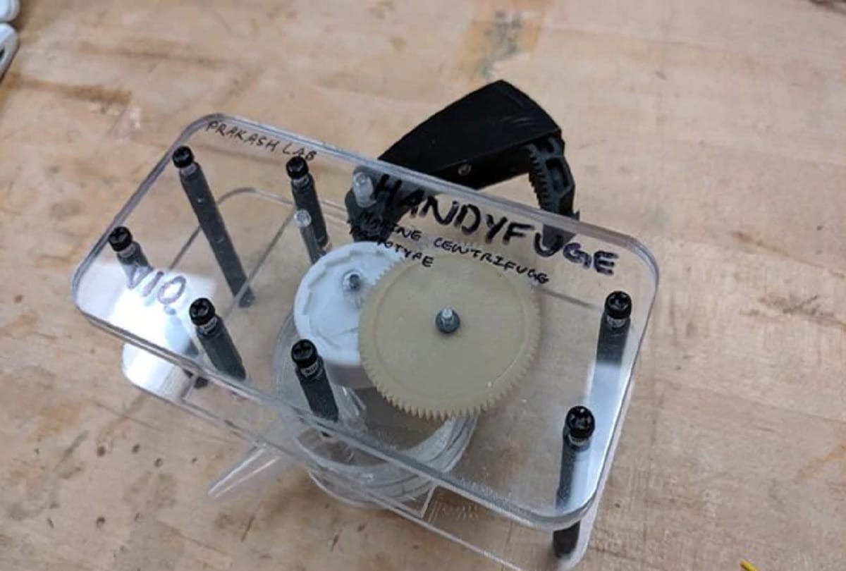 Indian scientist In US Develops Low Cost, Electricity Free Device centrifuge For COVID Testing