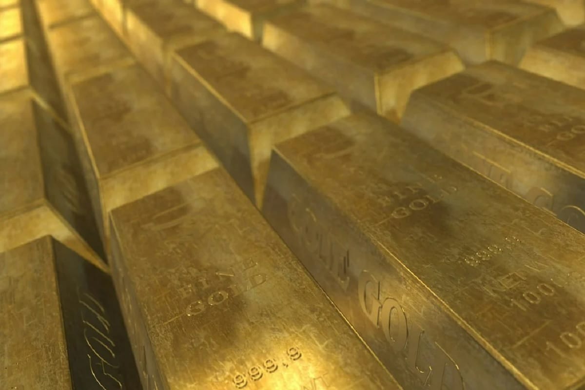 Kerala : bag full of gold seized at Thiruvananthapuram Airport was of UAE Embassy