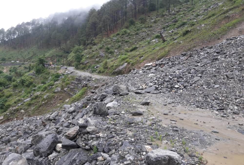 Monsoon 2020 in Uttarakhand: Badrinath and yamunotri highway become danger zone, photos