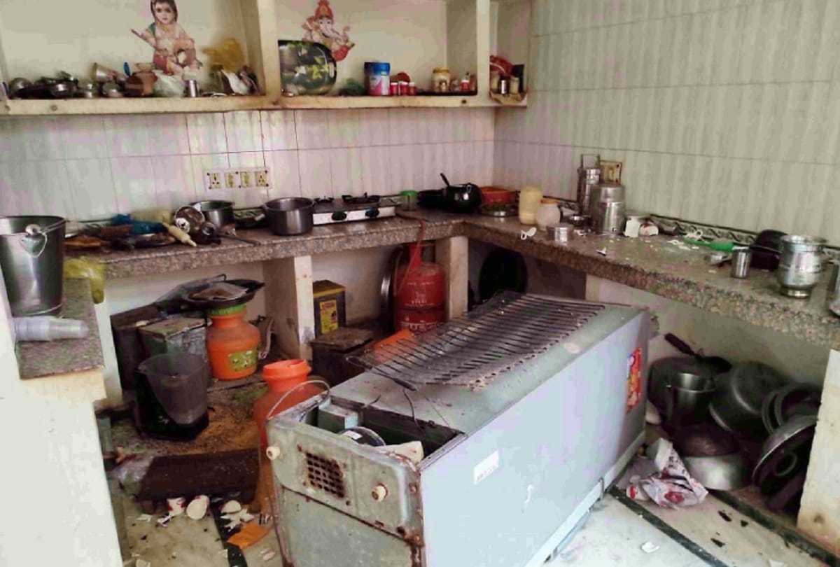Vikas Dubey Kanpur Encounter News: Arms License Recovered From Vikas Dubey Home Made Cctv Cameras Control Room