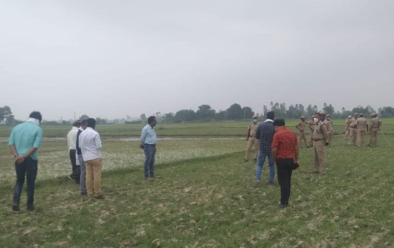 Tehsil team made encroachment of sealing land free
