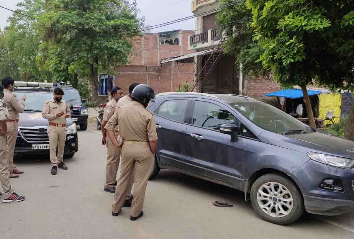 kanpur encounter: One lakh reward declared on Vikas Dubey